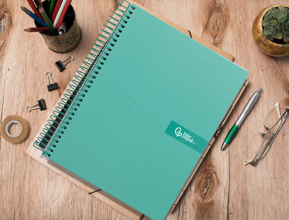 CUADERNO ESPIRAL LIDERPAPEL A4 MICRO CRAFTY TAPA FORRADA 120H 90GR CUADRO 5MM 5 BANDAS 4 TALADROS COLOR TURQUESA