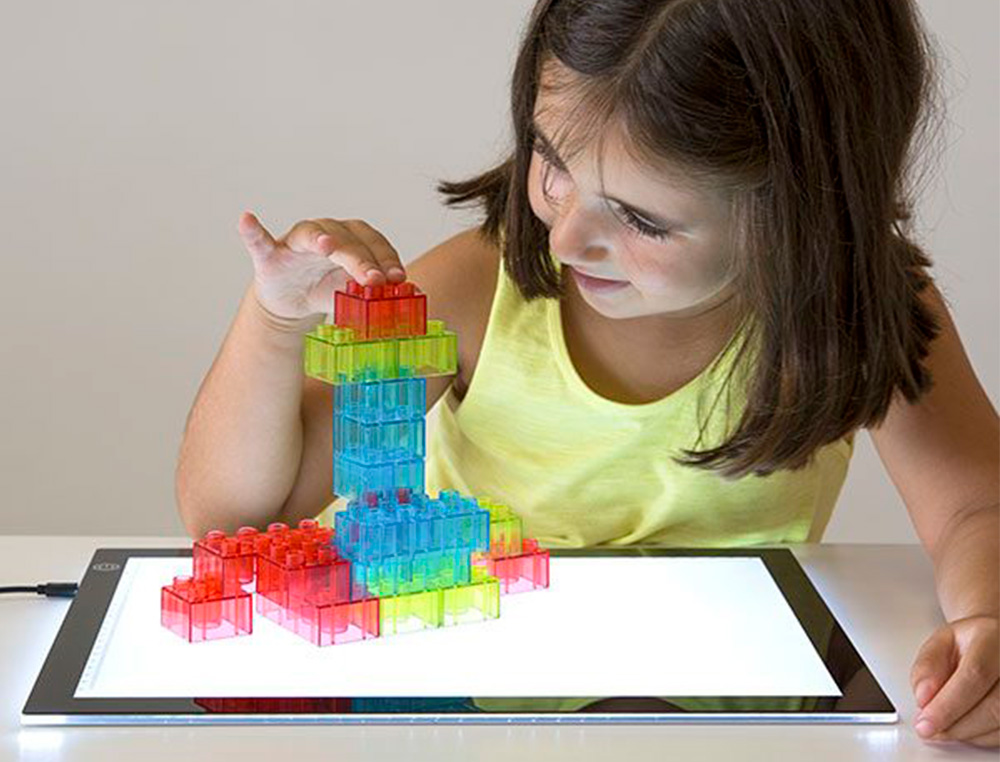 MESA DE LUZ LED MINILAND PARA APRENDIZAJE MEDIANTE ESTIMULO VISIAL FORMATO DIN A4 360X270X5 MM