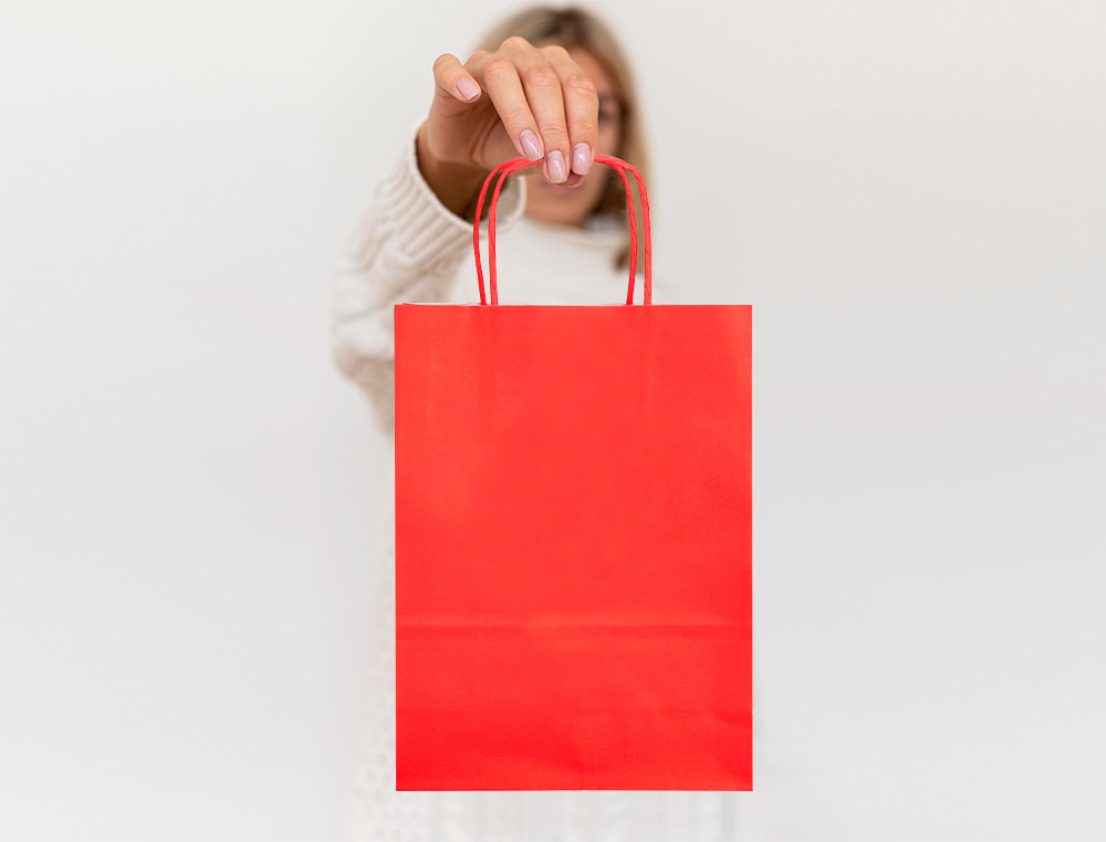 BOLSA PAPEL Q-CONNECT CELULOSA ROJO S CON ASA RETORCIDA 240X320X10 MM