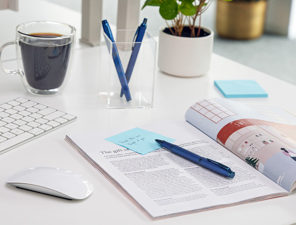 ROLLER PARKER IM PROFESSIONALS MONOCHROME BLUE EN ESTUCHE DE REGALO
