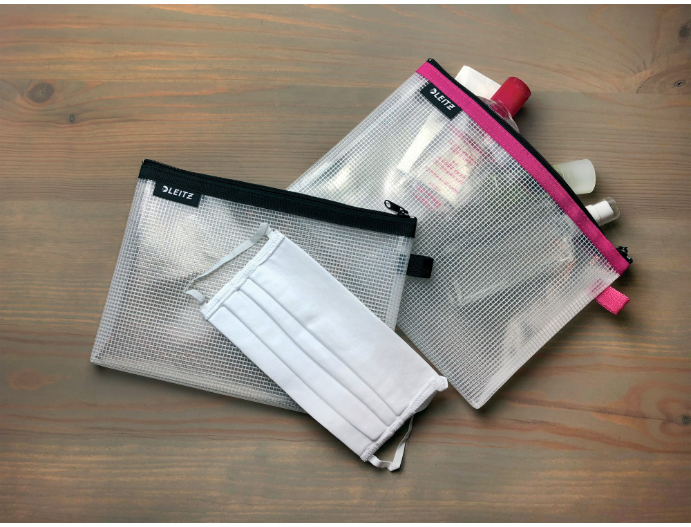 BOLSA DE VIAJE LEITZ WOW CON CREMALLERA RESISTENTE AL AGUA COLOR NEGRO 240X170 MM