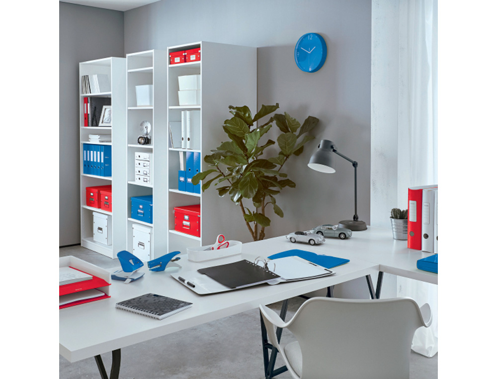 CARPETA LEITZ WOW PLASTICO RIGIDO DIN A4 CON PINZA SUPERIOR COLOR AZUL
