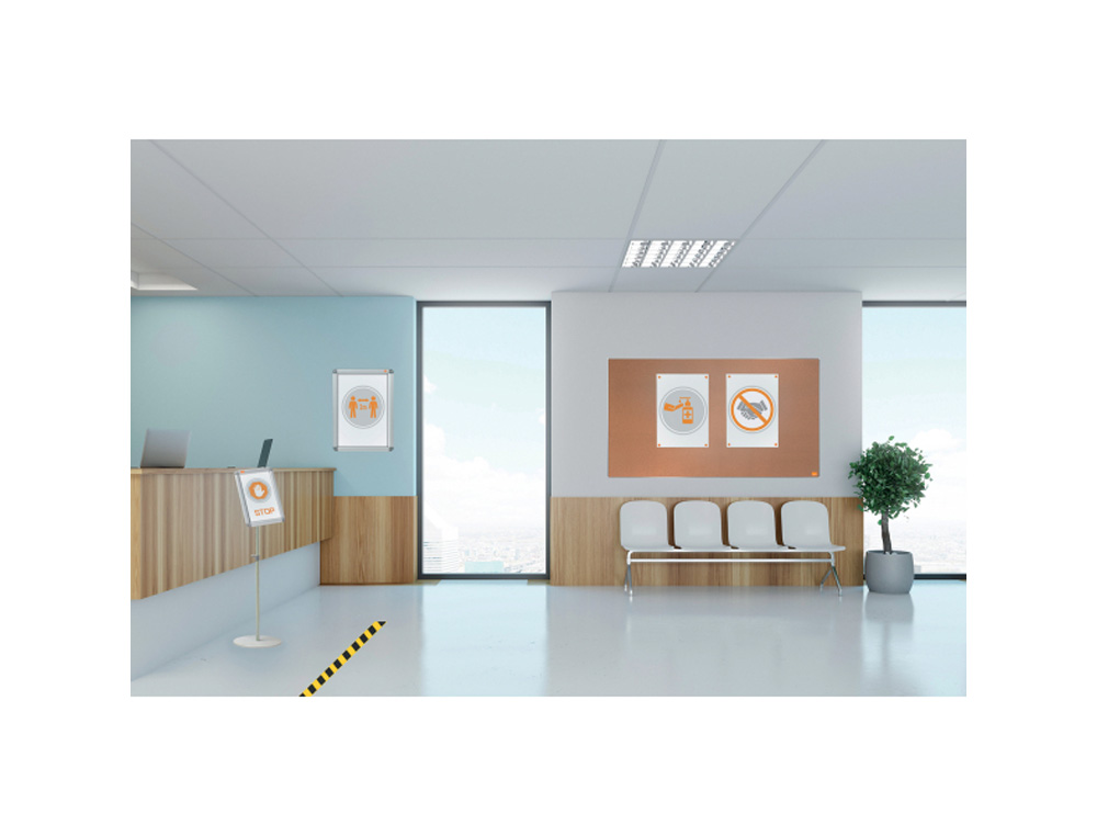 VITRINA DE ANUNCIOS NOBO CON MARCO DE ALUMINIO A PRESION PREMIUM PLUS PARA EXTERIOR DIN A1 650X900X17 MM